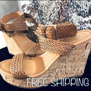 ⭐️ Madden girl wedge sandals in brown size 7